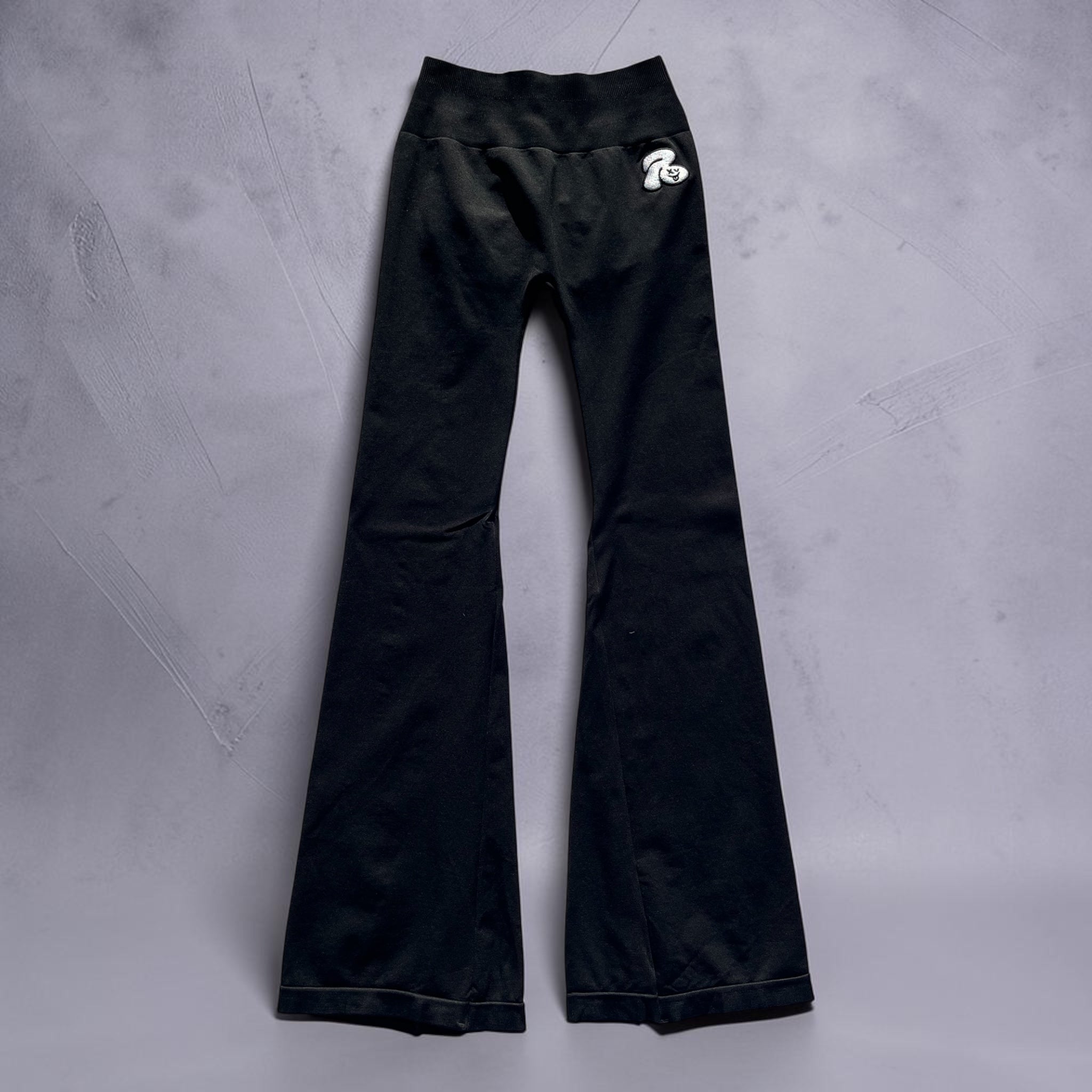 SEAMLESS FLARED LEGGINGS