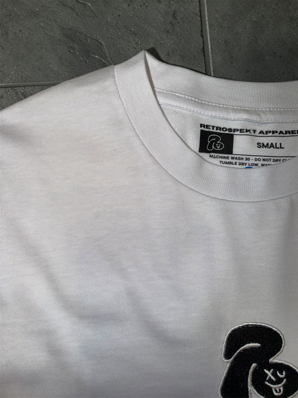 R logo Long Sleeve Tee - White